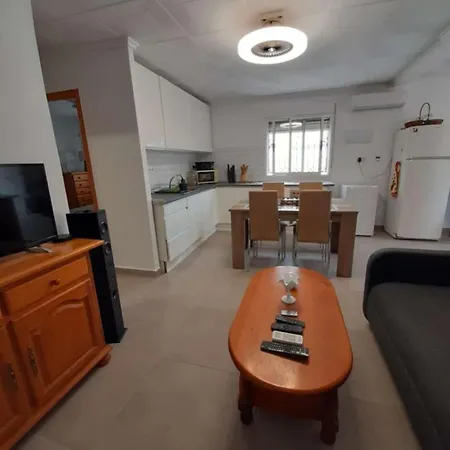 別荘 3-bedroom House In