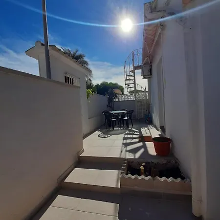 Hébergement de vacances 3-bedroom House In Torrevieja
